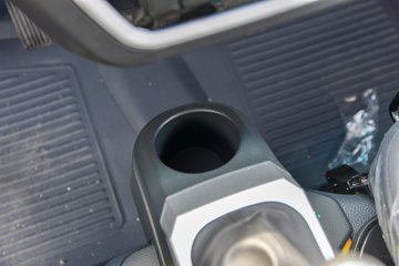 ����;�� T3 1.3L 91���� 3.05�׵�����ʽС��(��̥)(���յ�)ͼƬ