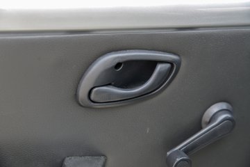 ����;�� T3 1.3L 91���� 3.05�׵�����ʽС��(��̥)(���յ�)ͼƬ