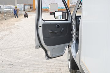 ����;�� T3 1.3L 91���� 3.05�׵�����ʽС��(��̥)(���յ�)ͼƬ