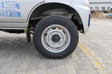 ����;�� T3 1.3L 91���� 3.05�׵�����ʽС��(��̥)(���յ�)ͼƬ