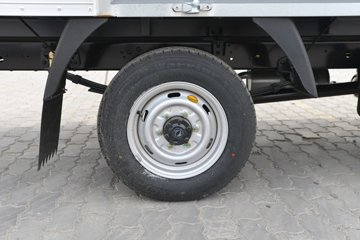 ����;�� T3 1.3L 91���� 3.05�׵�����ʽС��(��̥)(���յ�)ͼƬ