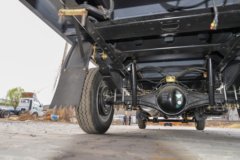 东风途逸 T3 1.3L 91马力 3.05米单排厢式小卡(后单胎)(带空调)