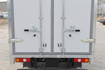 ����;�� T3 1.3L 91���� 3.05�׵�����ʽС��(��̥)(���յ�)ͼƬ