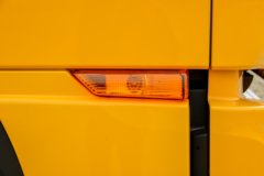 东风商用车 350马力 8X4 天龙KL电源车