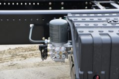 东风商用车 350马力 8X4 天龙KL电源车