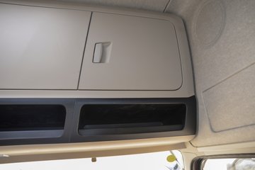 �������ó� ���KR PLUS ���ʰ� 300���� 4X2 6.8�ײ�դʽ�ػ���(�߶�����)ͼƬ