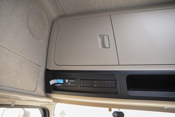 �������ó� ���KR PLUS ���ʰ� 300���� 4X2 6.8�ײ�դʽ�ػ���(�߶�����)ͼƬ
