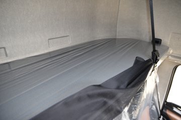 �������ó� ���KR PLUS ���ʰ� 300���� 4X2 6.8�ײ�դʽ�ػ���(�߶�����)ͼƬ