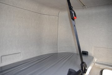 �������ó� ���KR PLUS ���ʰ� 300���� 4X2 6.8�ײ�դʽ�ػ���(�߶�����)ͼƬ
