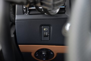 �������ó� ���KR PLUS ���ʰ� 300���� 4X2 6.8�ײ�դʽ�ػ���(�߶�����)ͼƬ