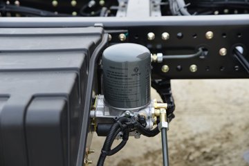 �������ó� ���KR PLUS ���ʰ� 300���� 4X2 6.8�ײ�դʽ�ػ���(�߶�����)ͼƬ