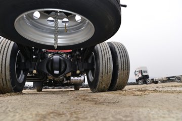 �������ó� ���KR PLUS ���ʰ� 300���� 4X2 6.8�ײ�դʽ�ػ���(�߶�����)ͼƬ