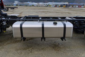 �������ó� ���KR PLUS ���ʰ� 300���� 4X2 6.8�ײ�դʽ�ػ���(�߶�����)ͼƬ