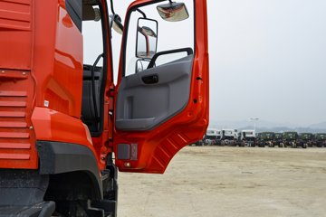 �������ó� ����KC 360���� 8X4  8.5���泵��ͼƬ