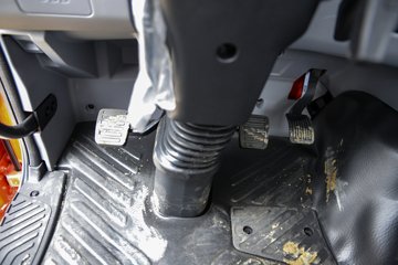 �������ó� ����KC 360���� 8X4  8.5���泵��ͼƬ