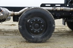 东风商用车 天龙KC 360马力 8X4  8.5米随车吊