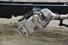 东风商用车 天龙KC 360马力 8X4  8.5米随车吊