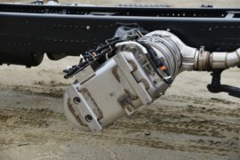 东风天龙KC&nbsp;随车吊底盘图片