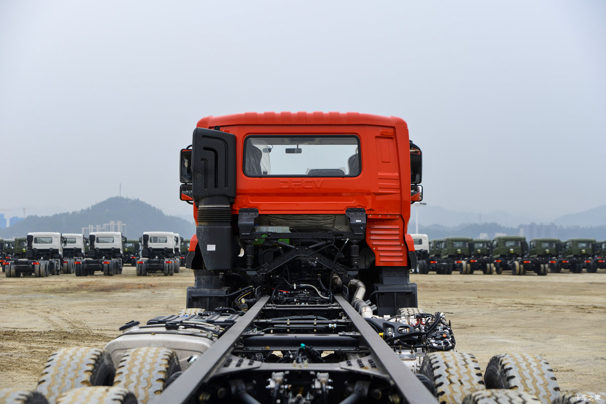 �������ó� ����KC 360���� 8X4  8.5���泵������