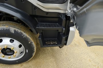 �������ó� ���KR 4.8L 260���� 4X2 7.7���Ű���ʽ�ػ���ͼƬ