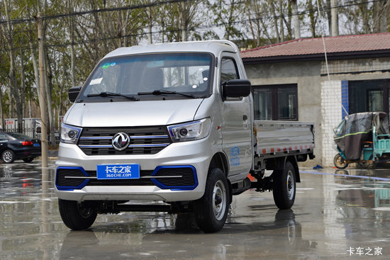 ����С����W08 1.6L CNG 105���� ������5�� 3.4�׵�������΢��