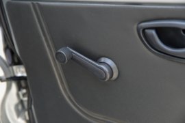 小霸王W08&nbsp;载货车驾驶室                                               图片