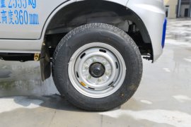 小霸王W08&nbsp;载货车底盘                                                图片