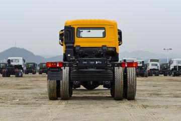 东风天龙KL&nbsp;电源车外观图片