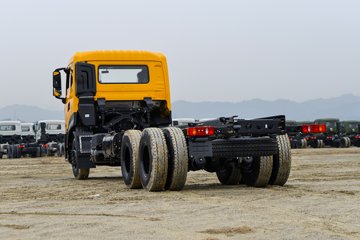 东风天龙KL&nbsp;电源车外观图片