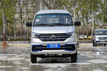 东风小霸王W08 1.6L CNG 105马力 万里扬5档 液刹 2.7米双排仓栅式微卡