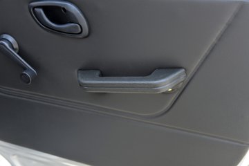 ���� С����W08 1.3L 91���� ���� 2.5��˫������С��(��̥)ͼƬ