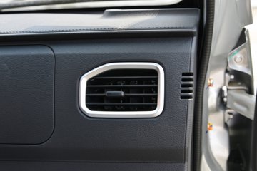 ���� С����W08 1.3L 91���� ���� 2.5��˫������С��(��̥)ͼƬ