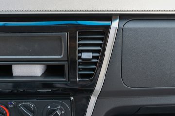 ���� С����W08 1.3L 91���� ���� 2.5��˫������С��(��̥)ͼƬ