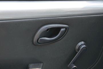 ���� С����W08 1.3L 91���� ���� 2.5��˫������С��(��̥)ͼƬ