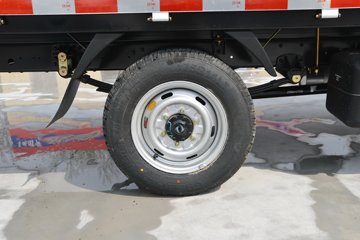 ���� С����W08 1.3L 91���� ���� 2.5��˫������С��(��̥)ͼƬ