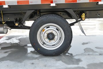 ���� С����W08 1.3L 91���� ���� 2.5��˫������С��(��̥)ͼƬ
