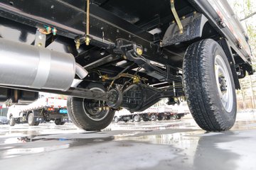���� С����W08 1.3L 91���� ���� 2.5��˫������С��(��̥)ͼƬ