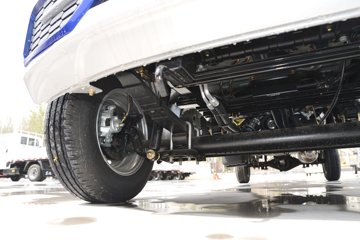 ���� С����W08 1.3L 91���� ���� 2.5��˫������С��(��̥)ͼƬ