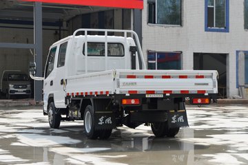 小霸王W15 载货车外观                                                图片