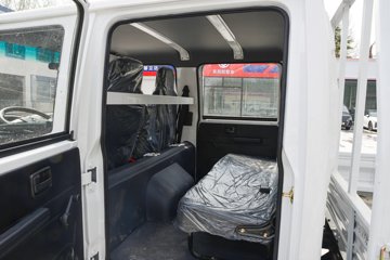 ����С����W16 1.6L���� 123���� ����5�� 3.1��˫������΢��(�����)ͼƬ