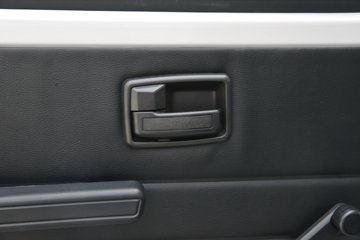 ����С����W16 1.6L���� 123���� ����5�� 3.1��˫������΢��(�����)ͼƬ