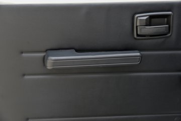 ����С����W16 1.6L���� 123���� ����5�� 3.1��˫������΢��(�����)ͼƬ