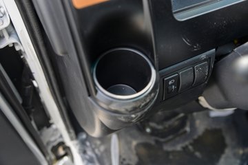 ����С����W16 1.6L���� 123���� ����5�� 3.1��˫������΢��(�����)ͼƬ