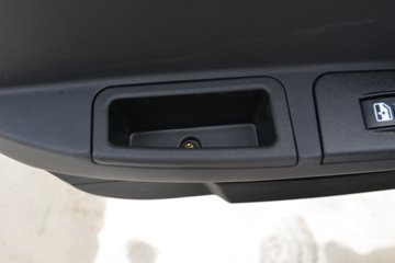 ����С����W16 1.6L���� 123���� ����5�� 3.1��˫������΢��(�����)ͼƬ