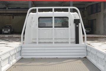 ����С����W16 1.6L���� 123���� ����5�� 3.1��˫������΢��(�����)ͼƬ