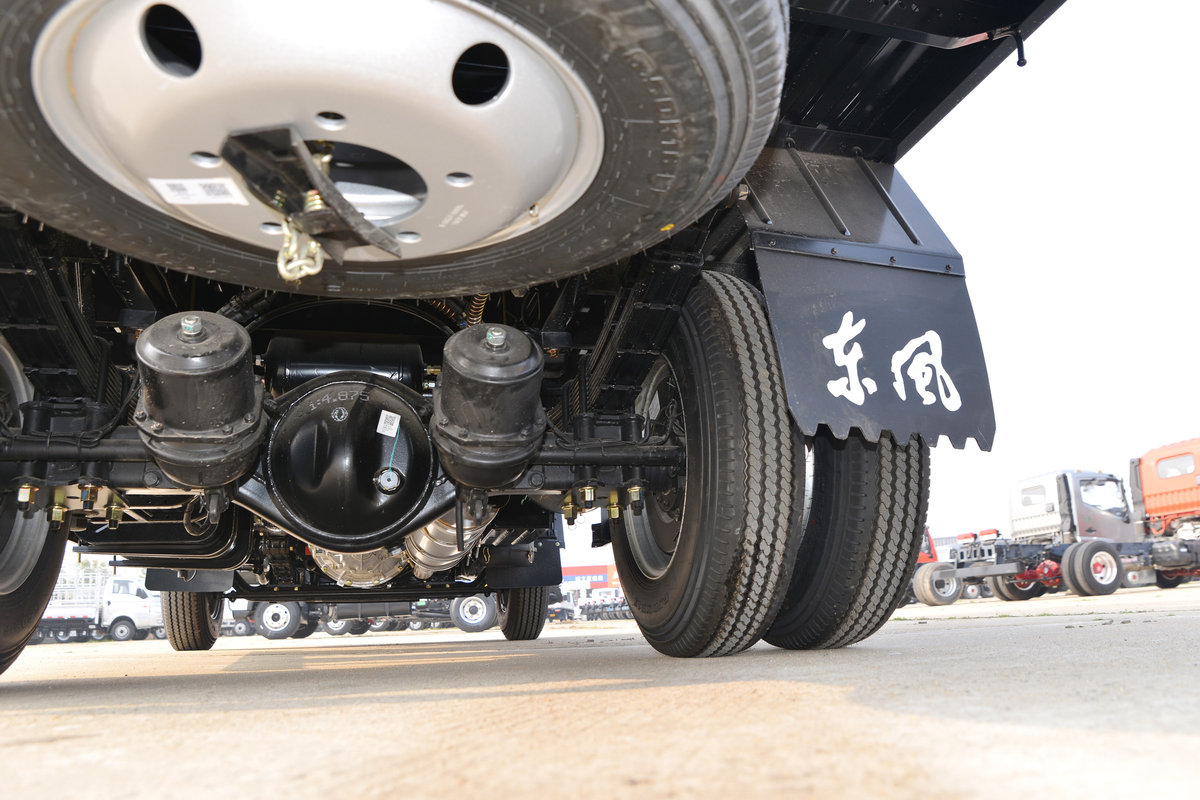 D5 ܰ 2.3L 132 5 3.4ŰῨ                                                