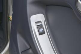 EV180&nbsp;电动载货车驾驶室图片