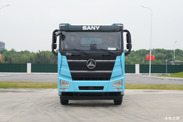 三一重卡江山平顶 复合版 6X4 纯电动牵引车 亿纬423kWh