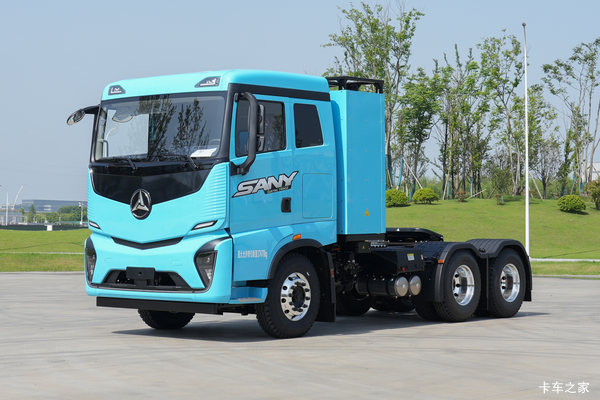 三一重卡 江山SE 复合版 6X4 换电式纯电动牵引车 魔塔437kWh