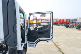 星云K6&nbsp;载货车驾驶室                                               图片